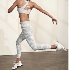 ATHLETA CAMO TIGHTS LEGGINGS